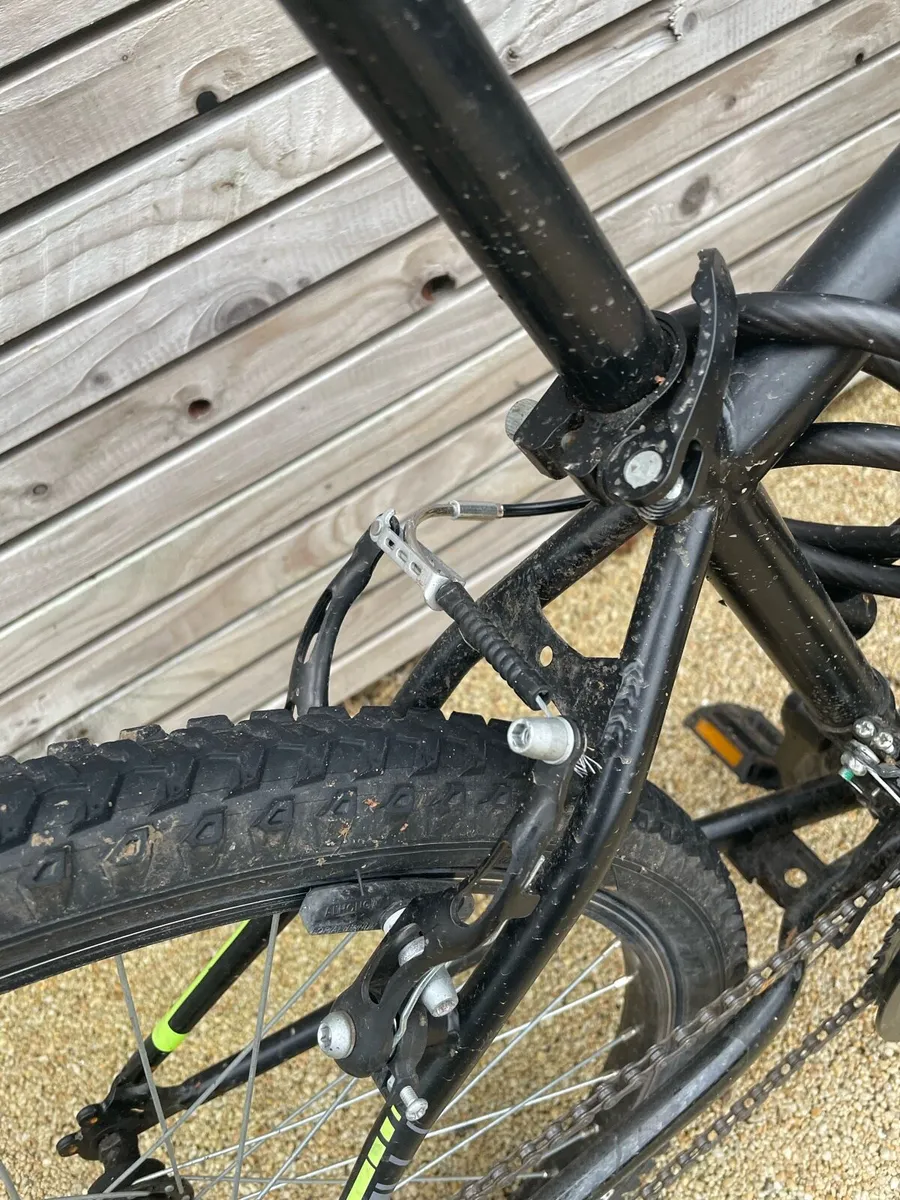 Kids Bike - 30 inch - Image 3