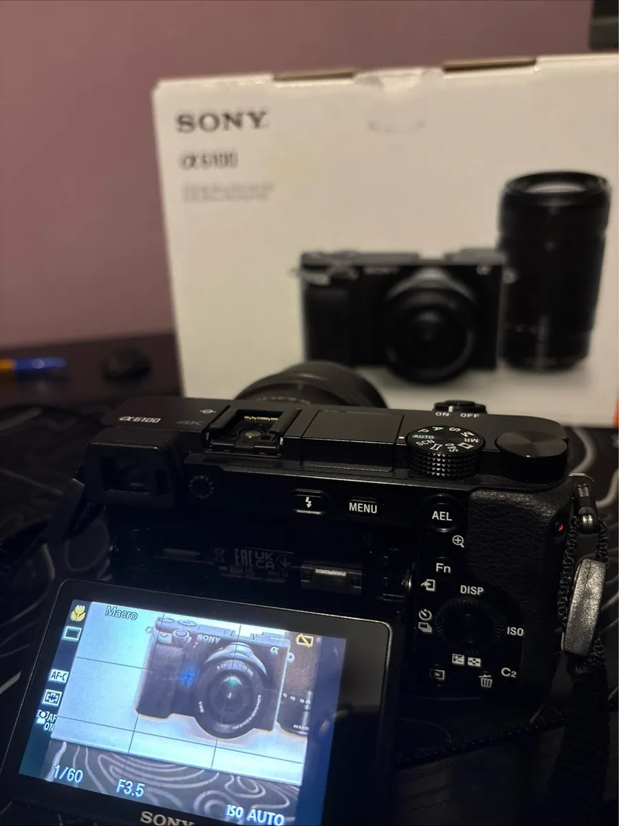 Sony alpha 6100 digital camera - Image 2