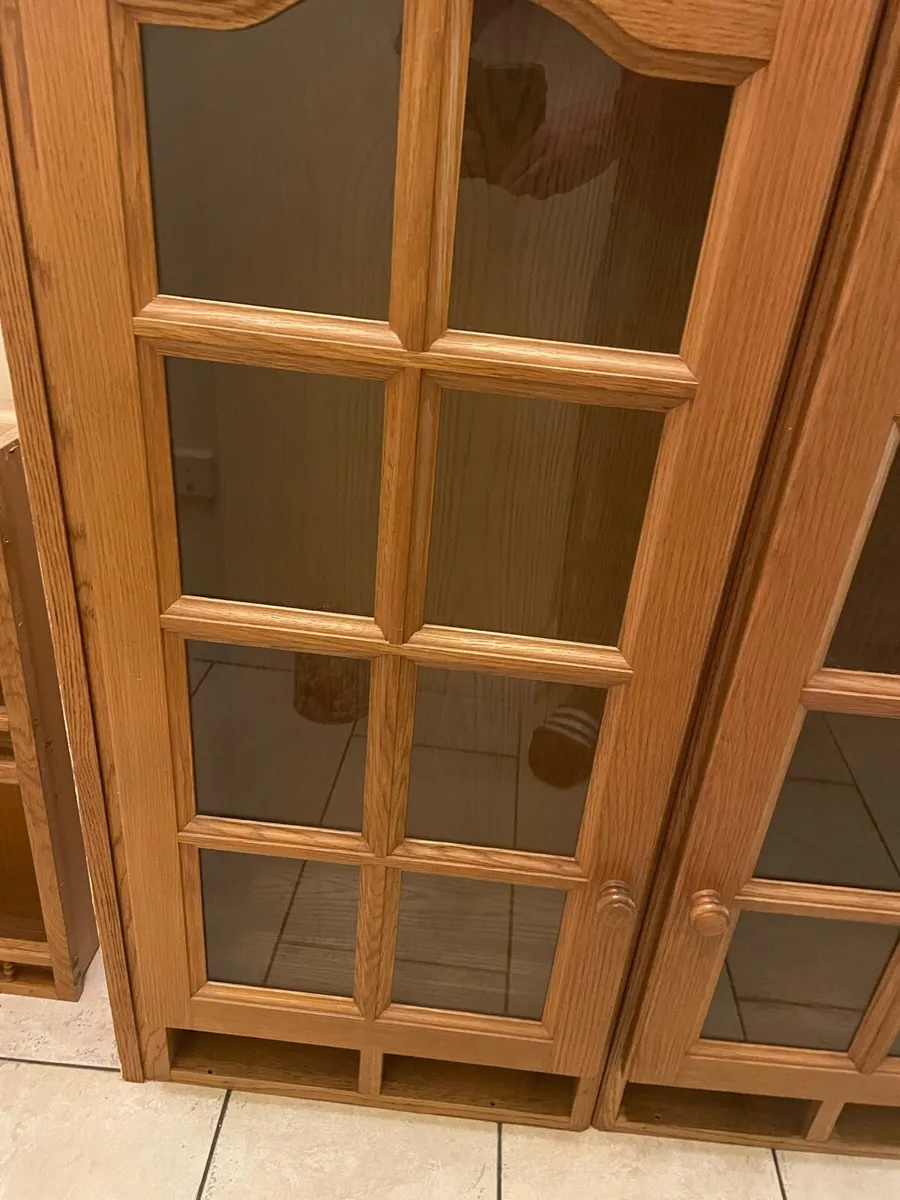 Kitchen cupboards - Image 2