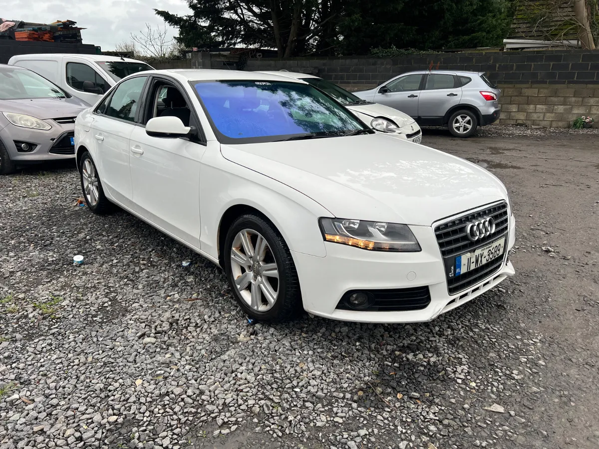 2011 Audi A4 2.0 Diesel no damage drive away - Image 1