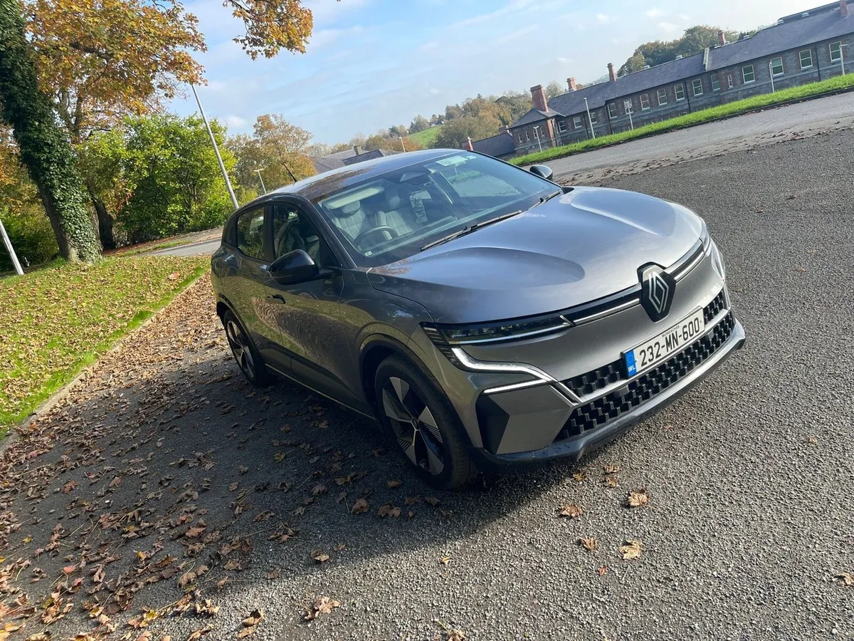 2023 Renault Megane - Image 4