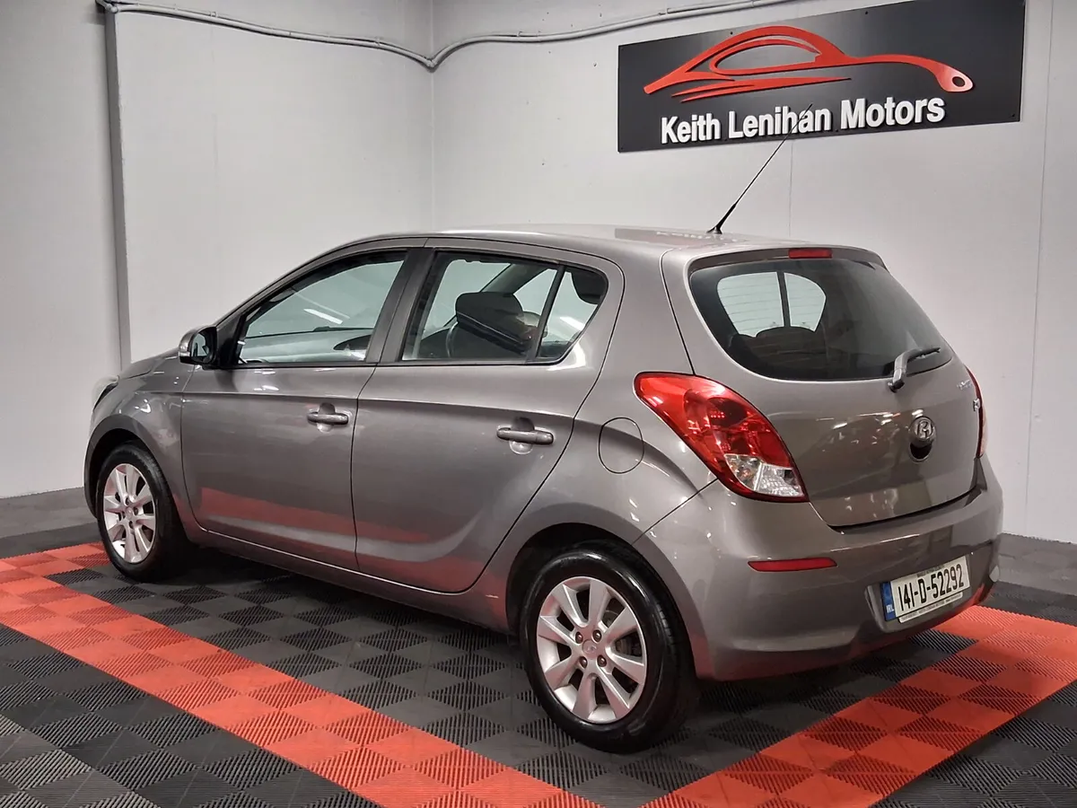 2014 Hyundai i20 **LOW MILEAGE** - Image 3