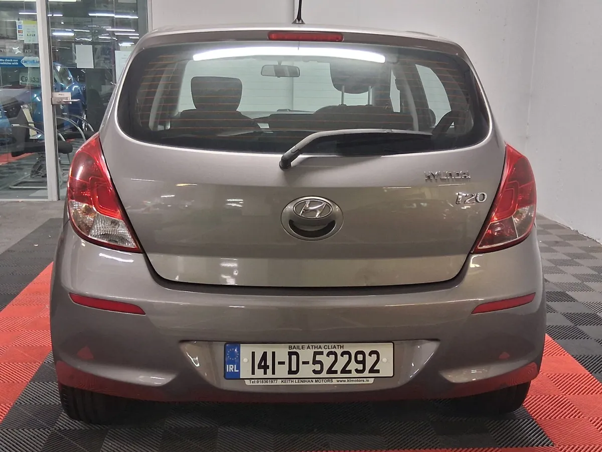 2014 Hyundai i20 **LOW MILEAGE** - Image 4