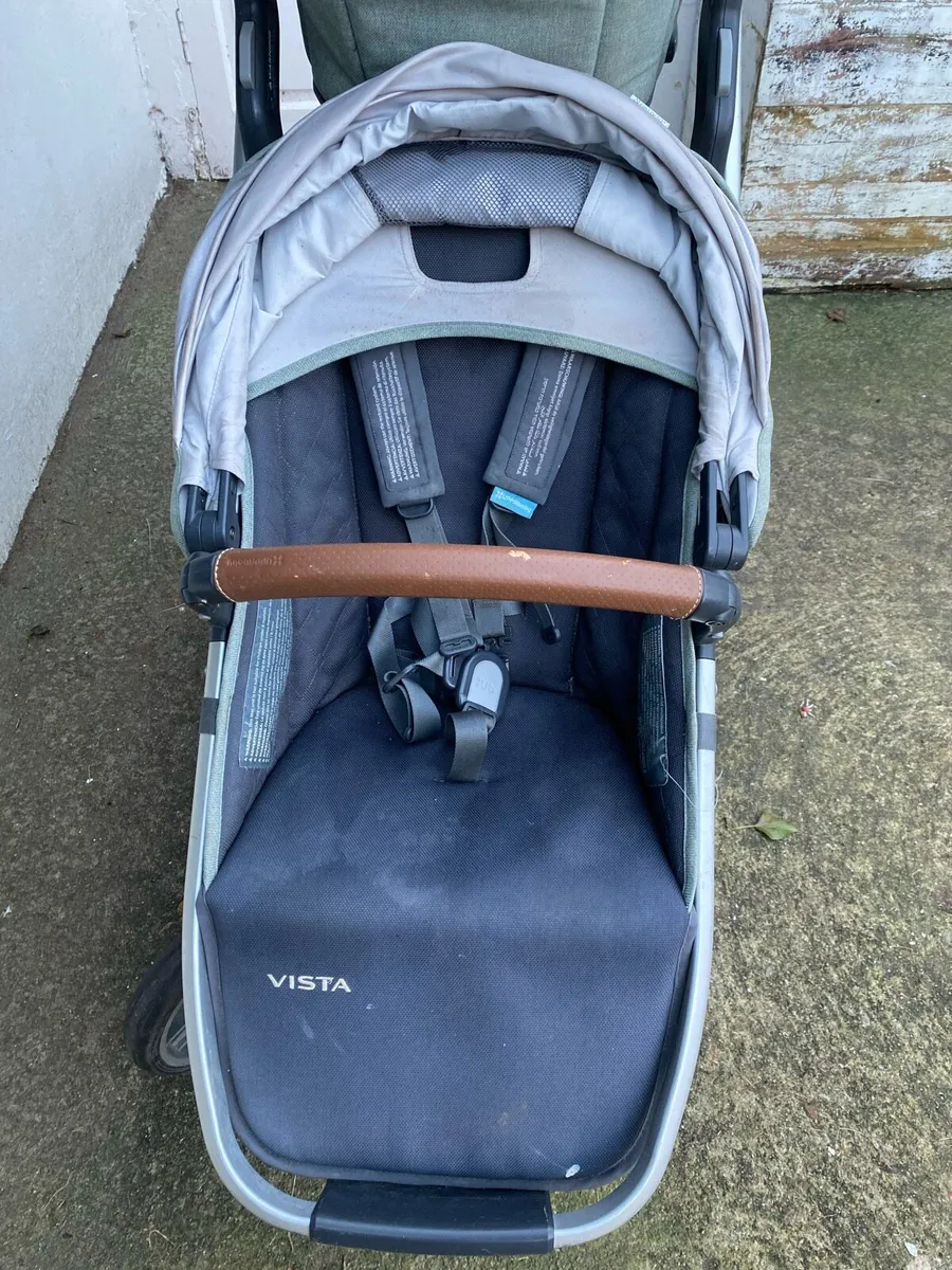 Uppababy Vista double buggy - Image 4