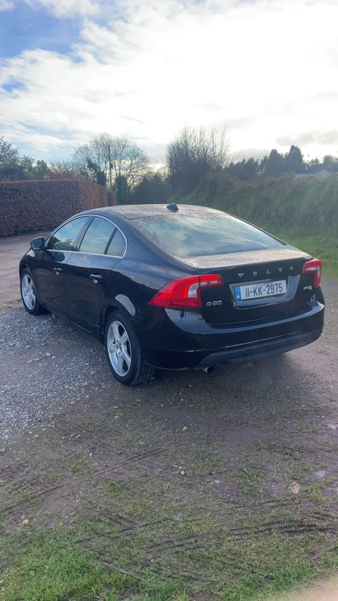 Volvo s60 2011 - Image 4