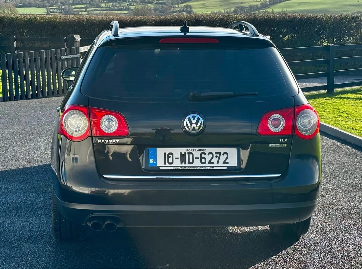 Passat Estate Highline - Image 3