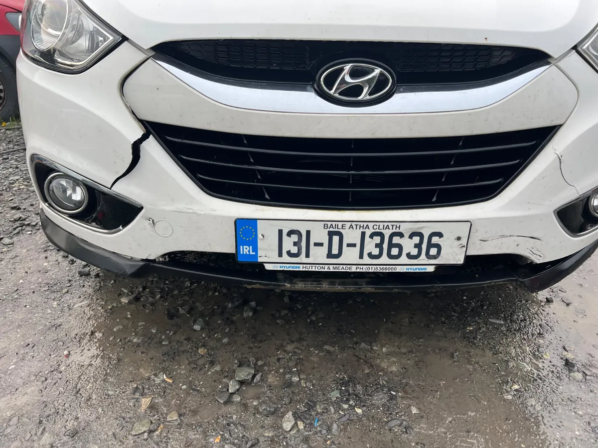 2013 Hyundai ix35 1.7 Diesel light damage - Image 3