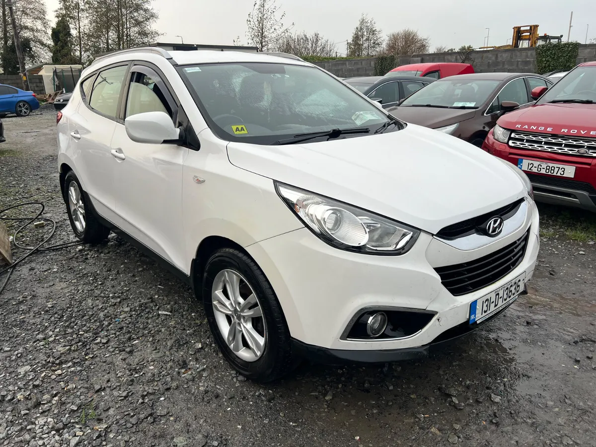 2013 Hyundai ix35 1.7 Diesel light damage - Image 2