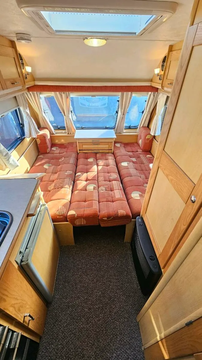 5/6 berth Caravan for sale - Image 3