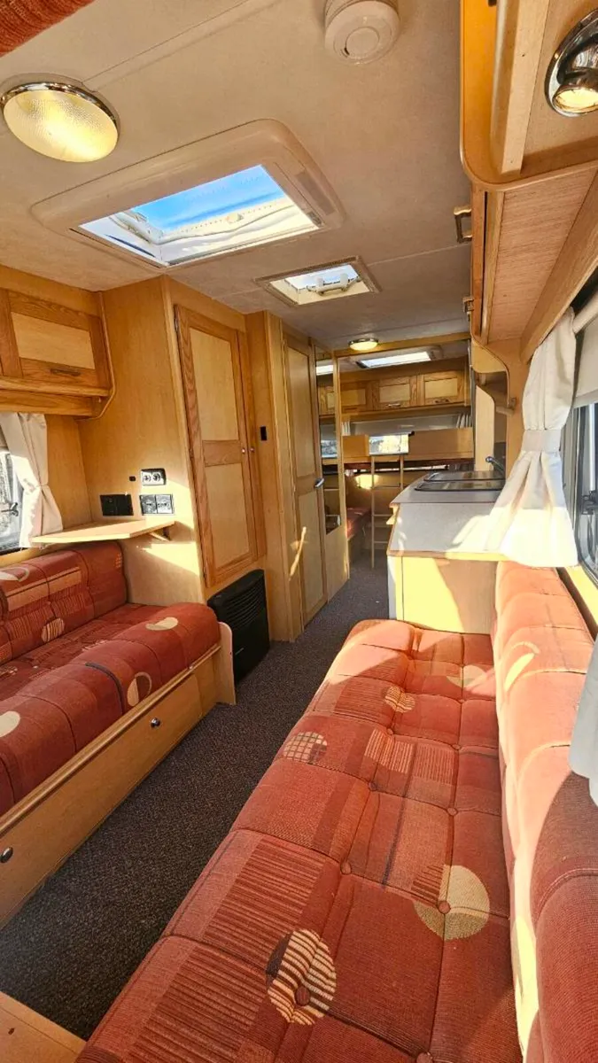 5/6 berth Caravan for sale - Image 4