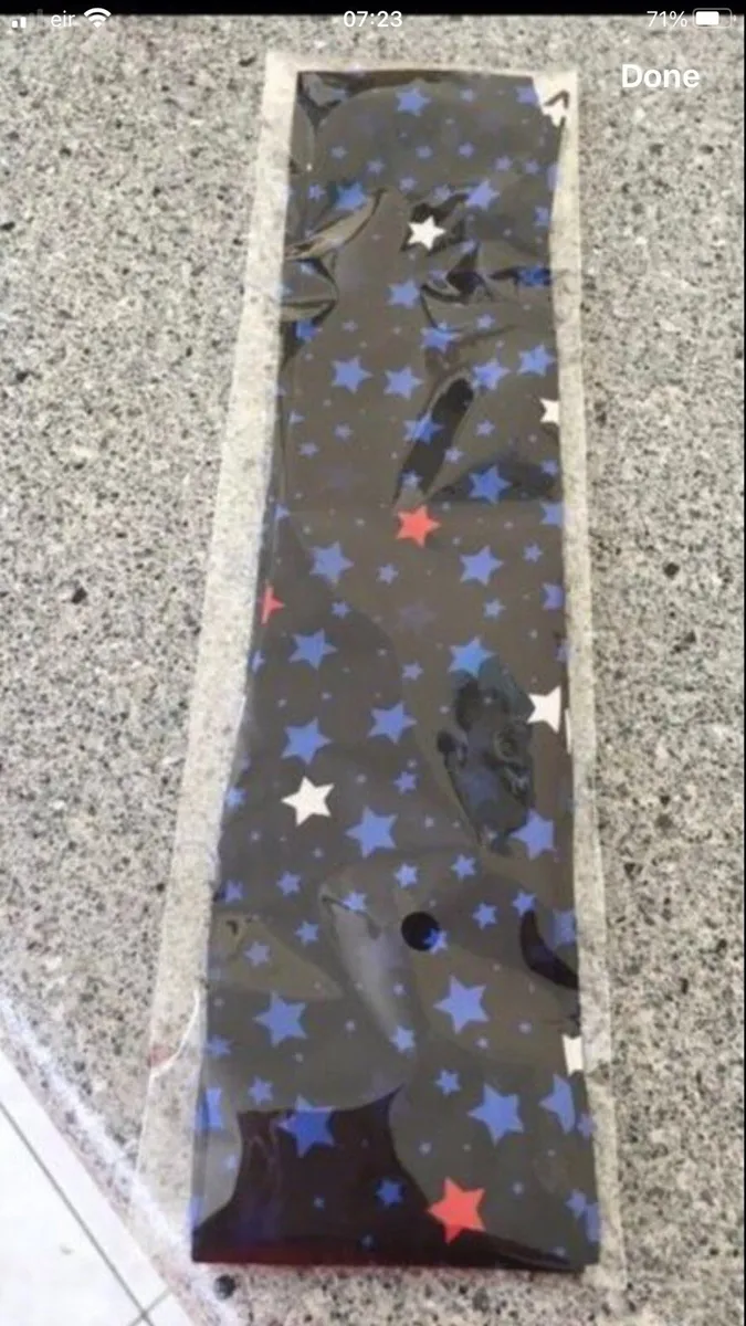 Mens silk dicky bow €20 - Image 3