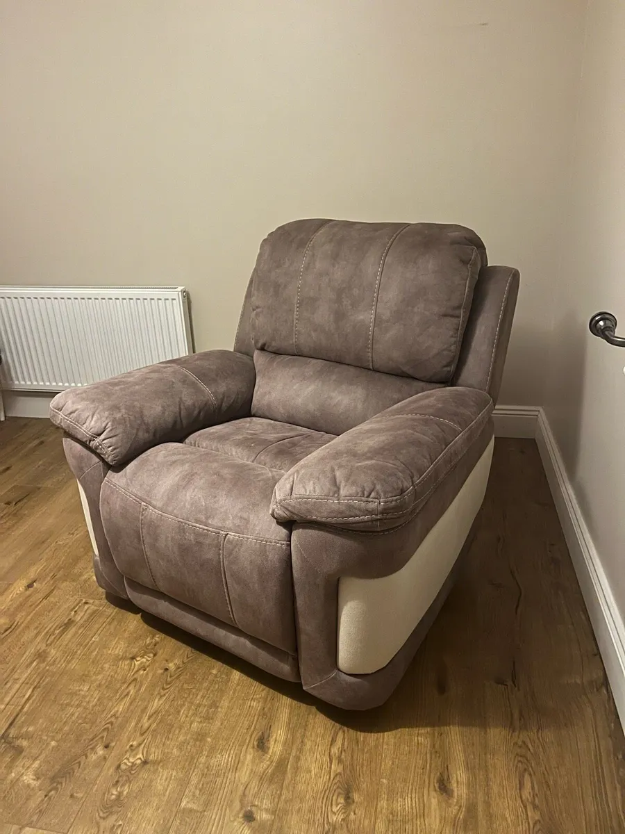 Single seat Recliner furniture - Image 1