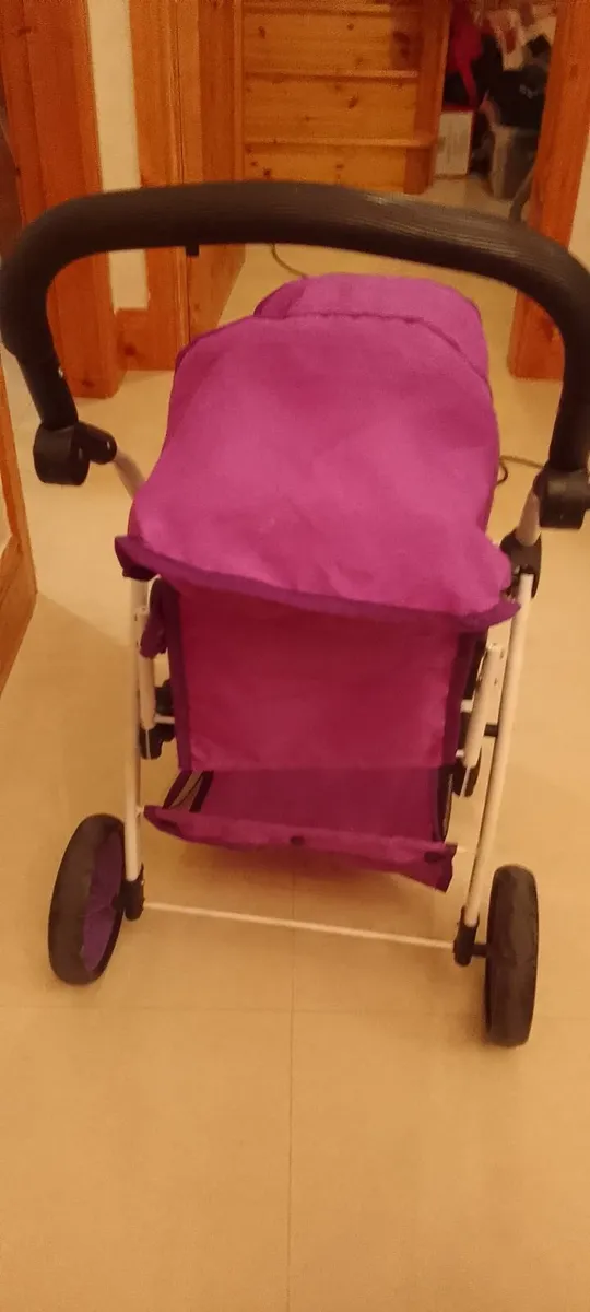 Kids double buggy - Image 1