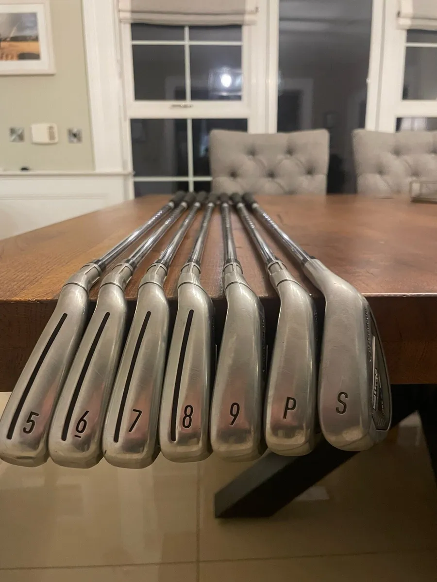 Golf clubs - Image 1