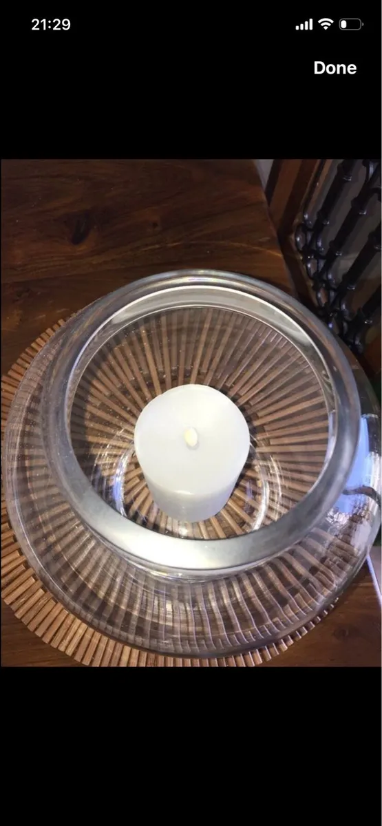 Glass vase with candle - Image 3