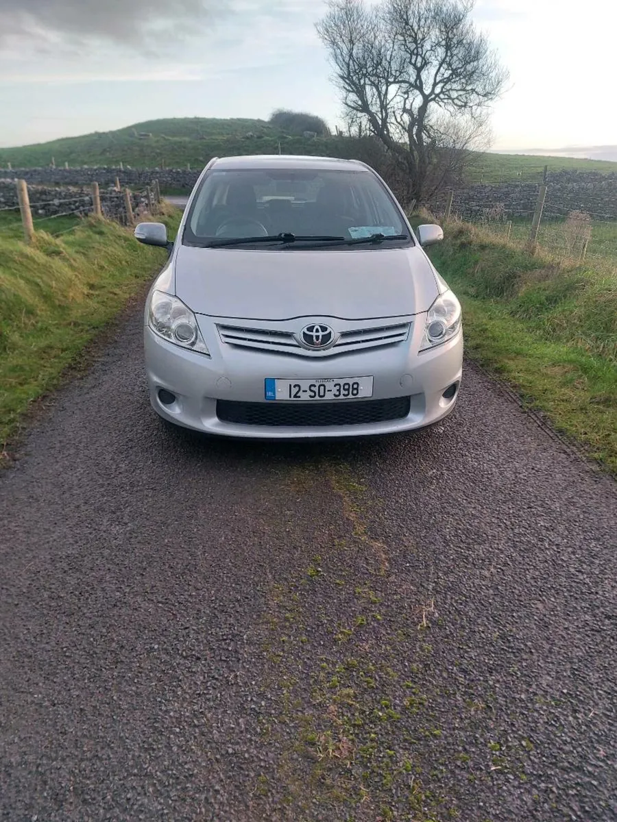 Toyota auris - Image 1