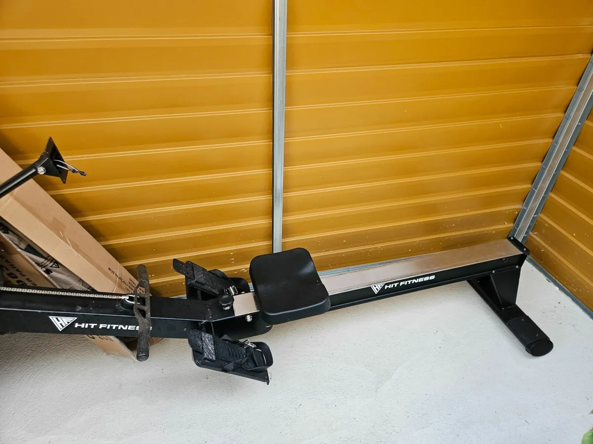 Rowing Machine - Image 3