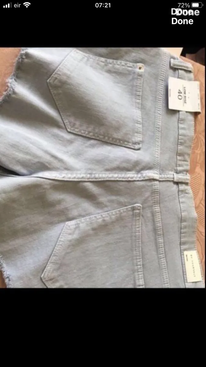 Ladies BNWT shorts  size 12 €8 - Image 2
