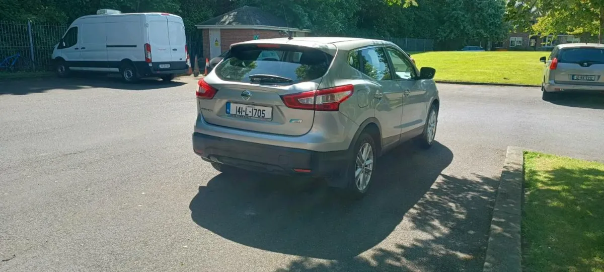 141 Nissan Qashqai - Image 3