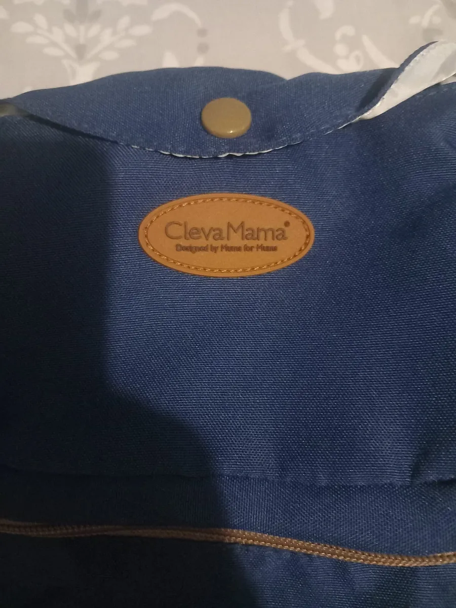 Baby carrier - Image 2