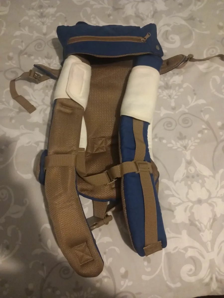 Baby carrier - Image 3