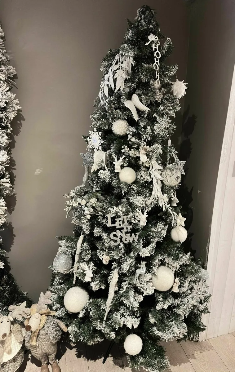 2 Christmas trees plus more - Image 2