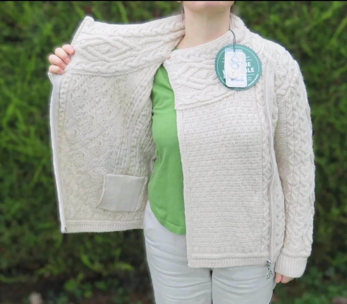 XS New With Tags Aran 100% Irish Merino Wool - Image 2