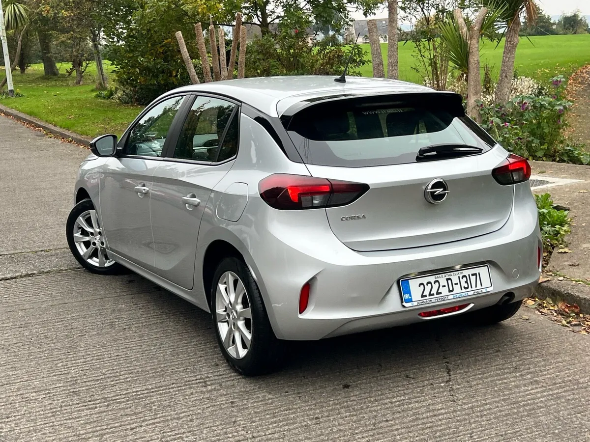 222 OPEL CORSA 1.2 PETROL AUTOMATIC NEW MODEL - Image 3