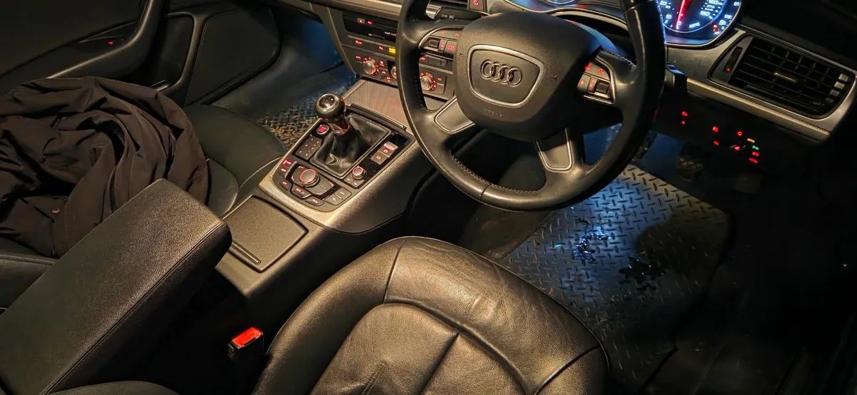 Audi A6 2014 - Image 4