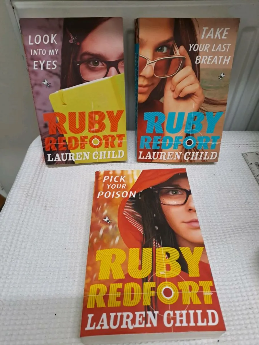 Ruby Redfort Book Series  5 Books - Image 2