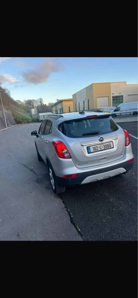 2018 Opel MokkaX low mileage - Image 4