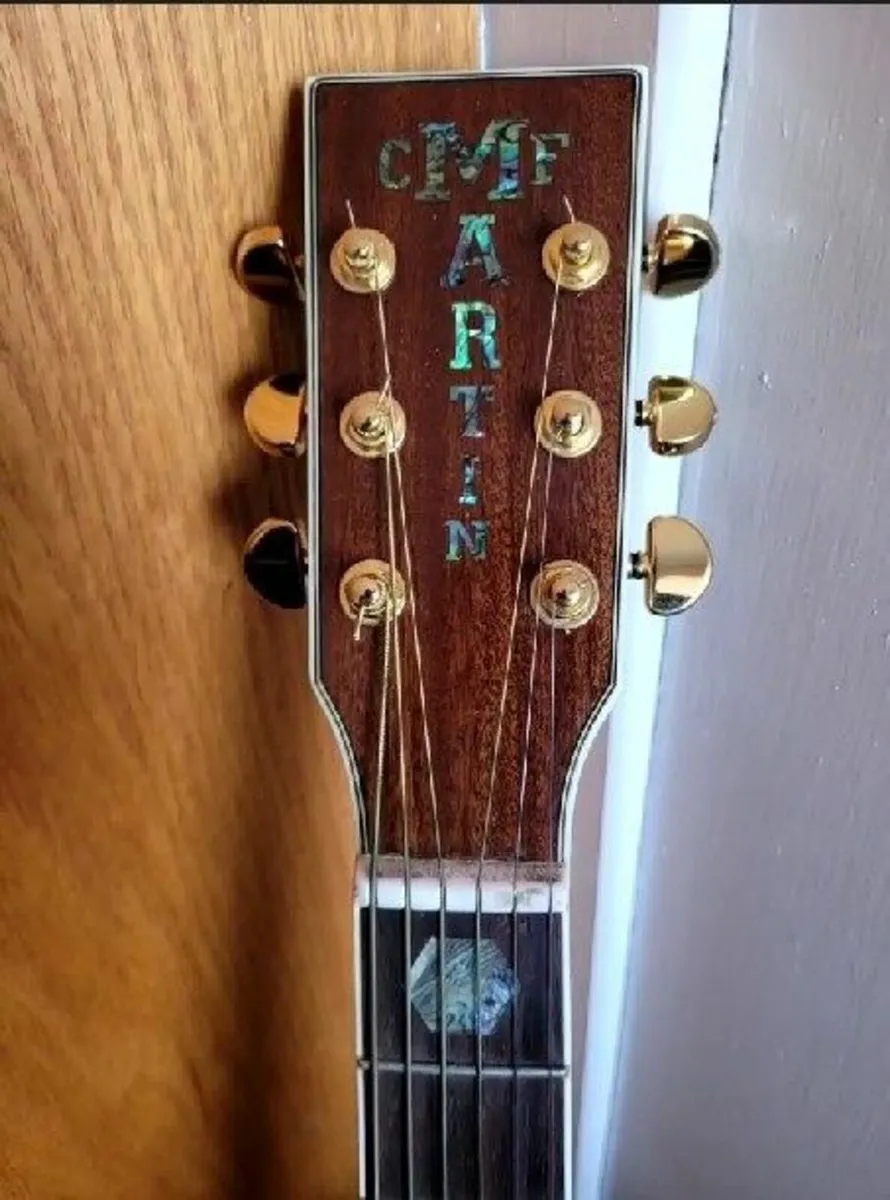 Beautiful Acoustic Guitar (Martin Copy) - Image 3