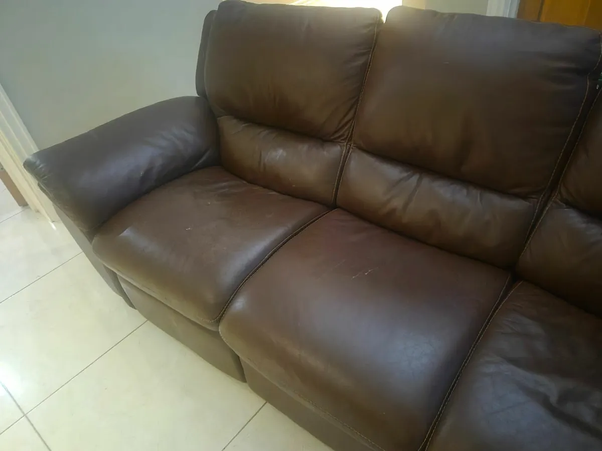 3 seater recliner sofa - Image 3