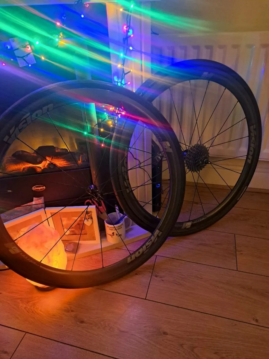 Carbon vision wheelset. As new. - Image 1