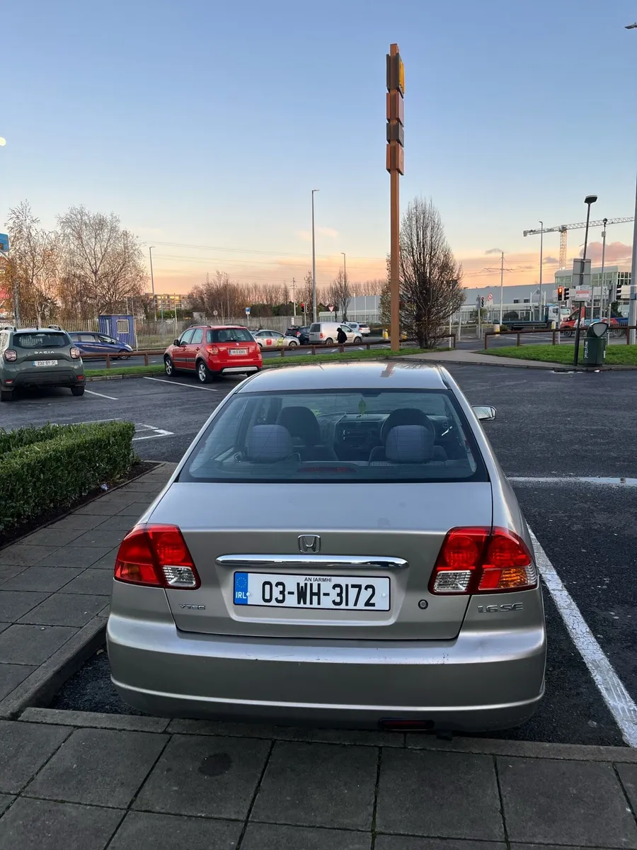 Honda Civic VTEC 1.6 - Image 1