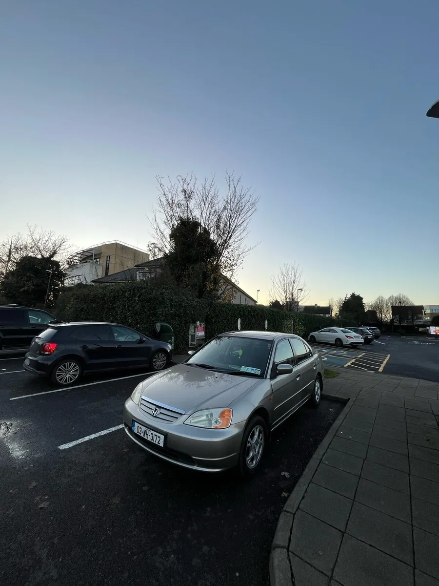 Honda Civic VTEC 1.6 - Image 3