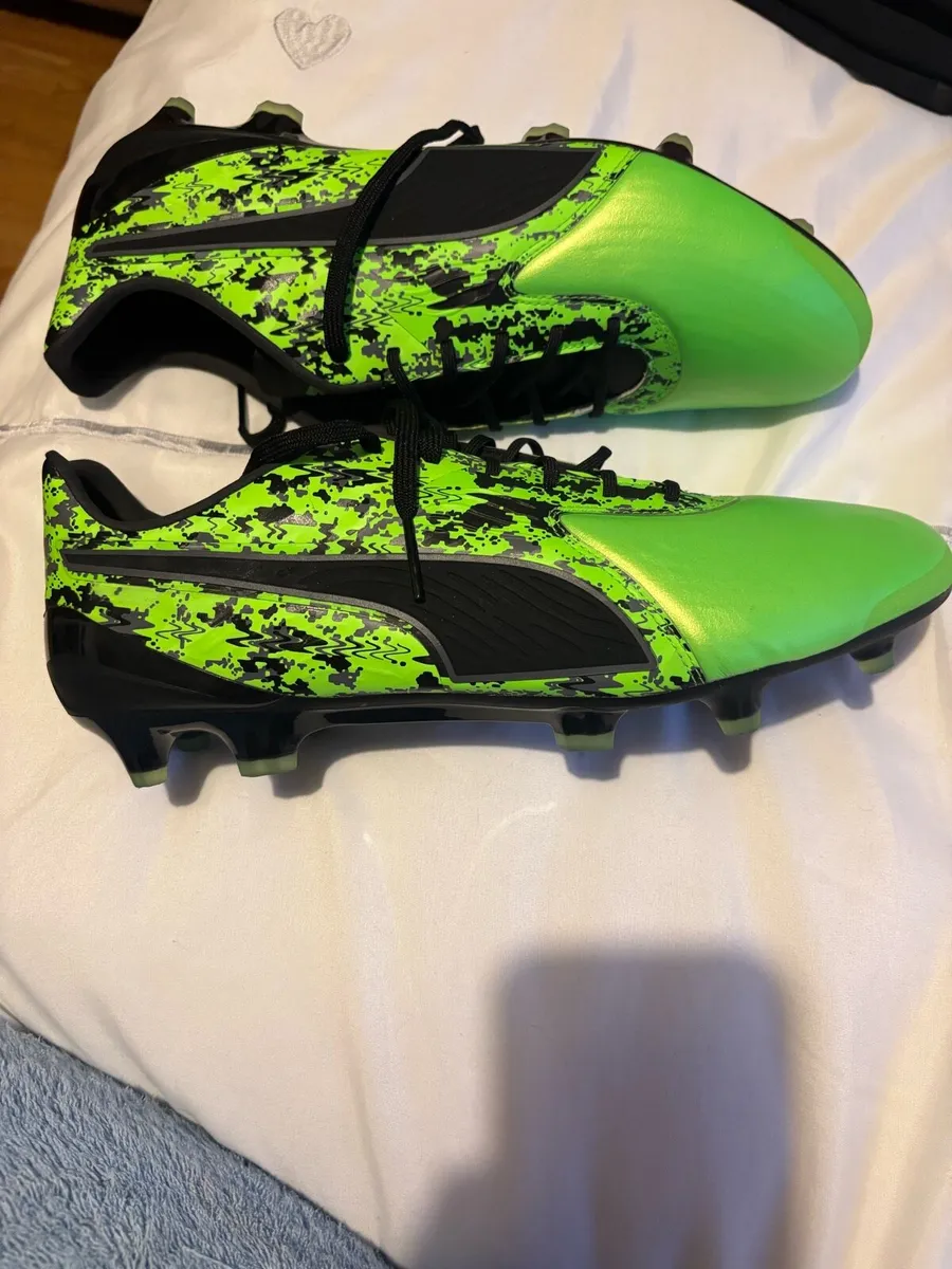 Puma football boots - Image 4