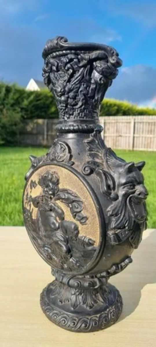 Vintage ornate large vase with cherub - Image 2