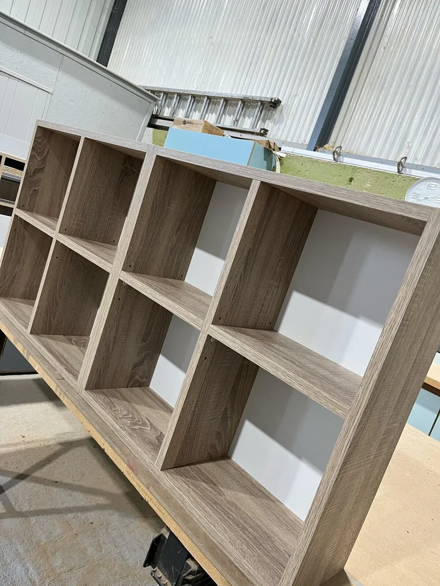 Wall shelving cabinet - Image 1