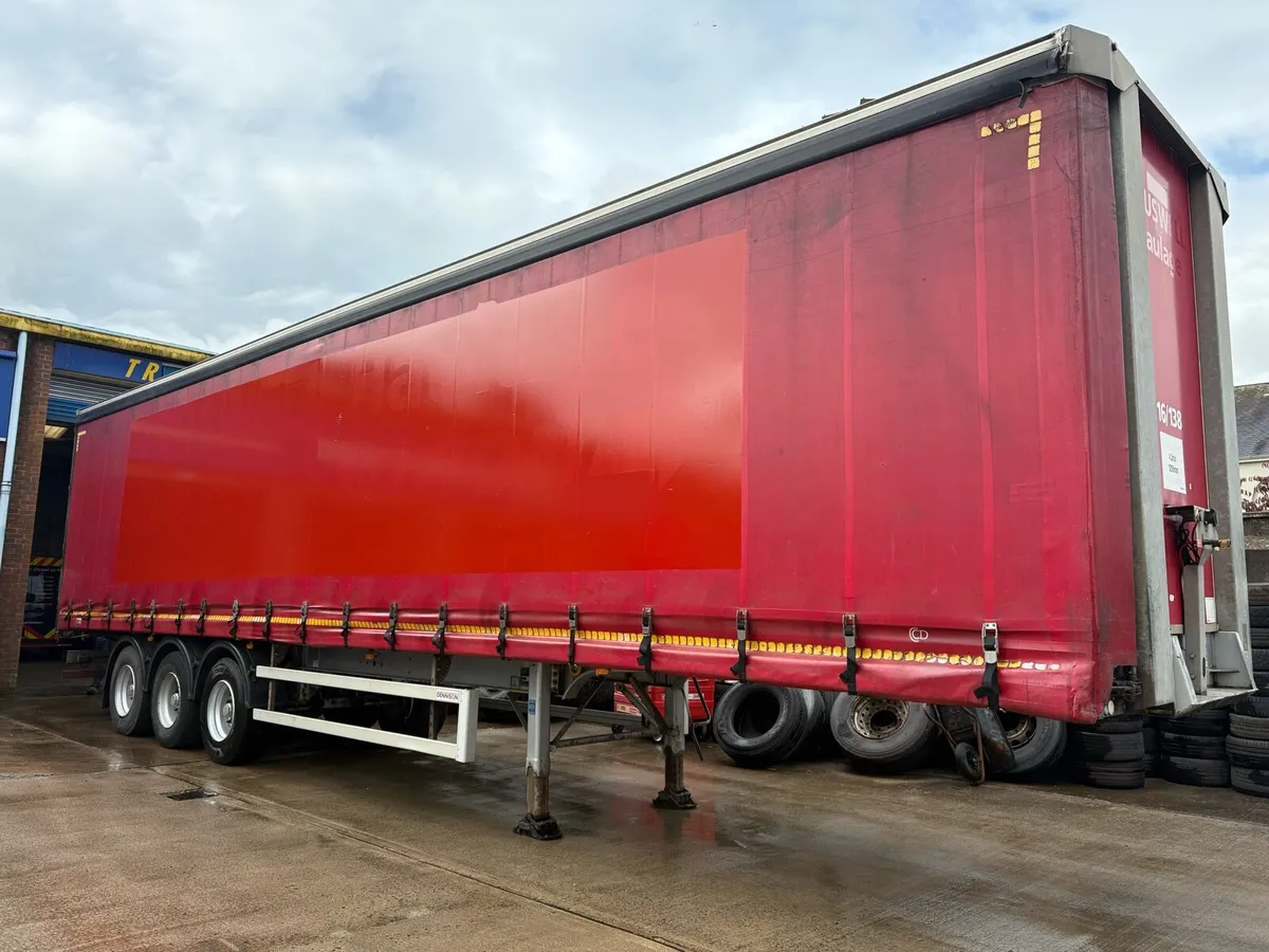 2015 Dennison 13.6Mt Triaxle Curtainside trailer - Image 1
