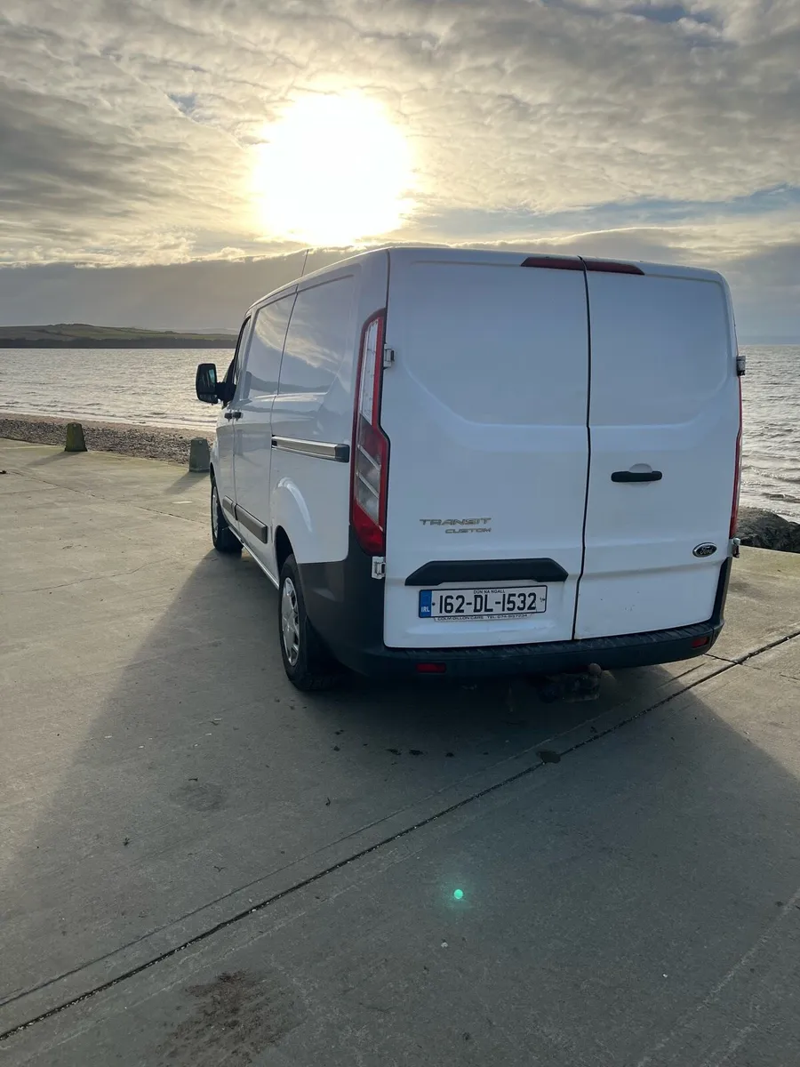 Ford Transit Custom - Image 2