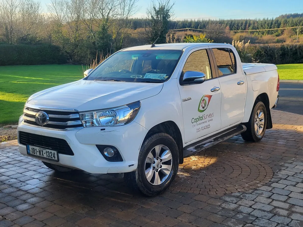 Toyota Hilux 2018 - Image 4