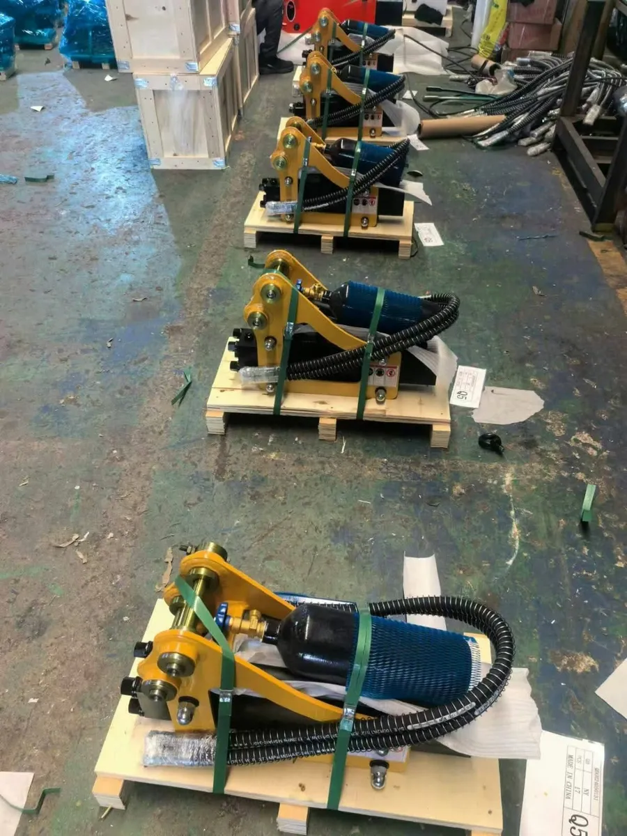 JPC MIVA CONCRETE BREAKER 25mm pins