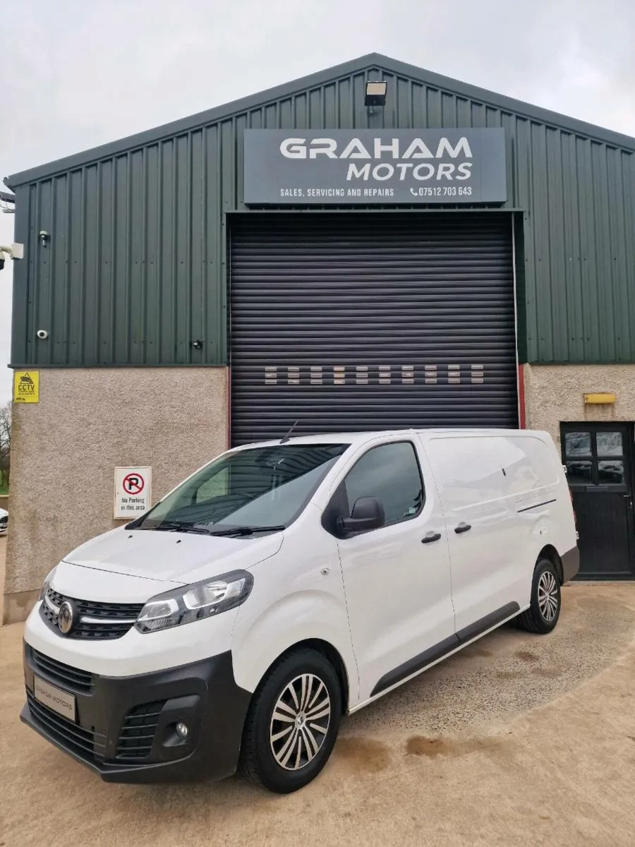 Vauxhall vivaro VRT 200 EURO - Image 1