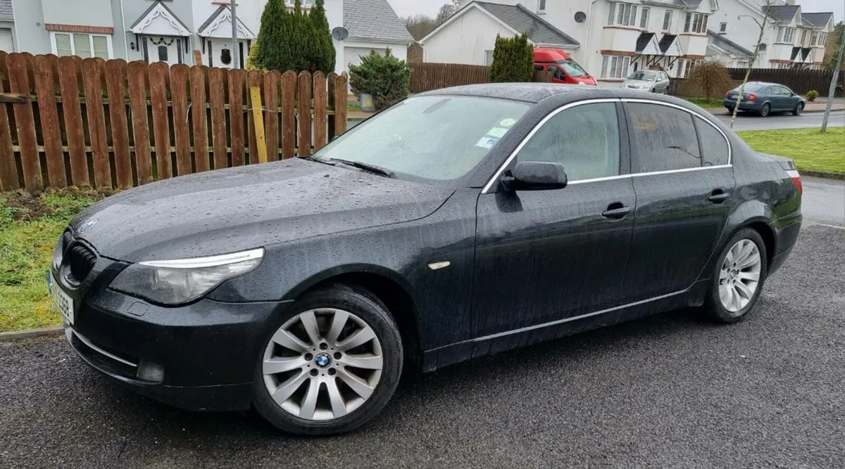 Bmw 520d automatic lci Model - Image 4