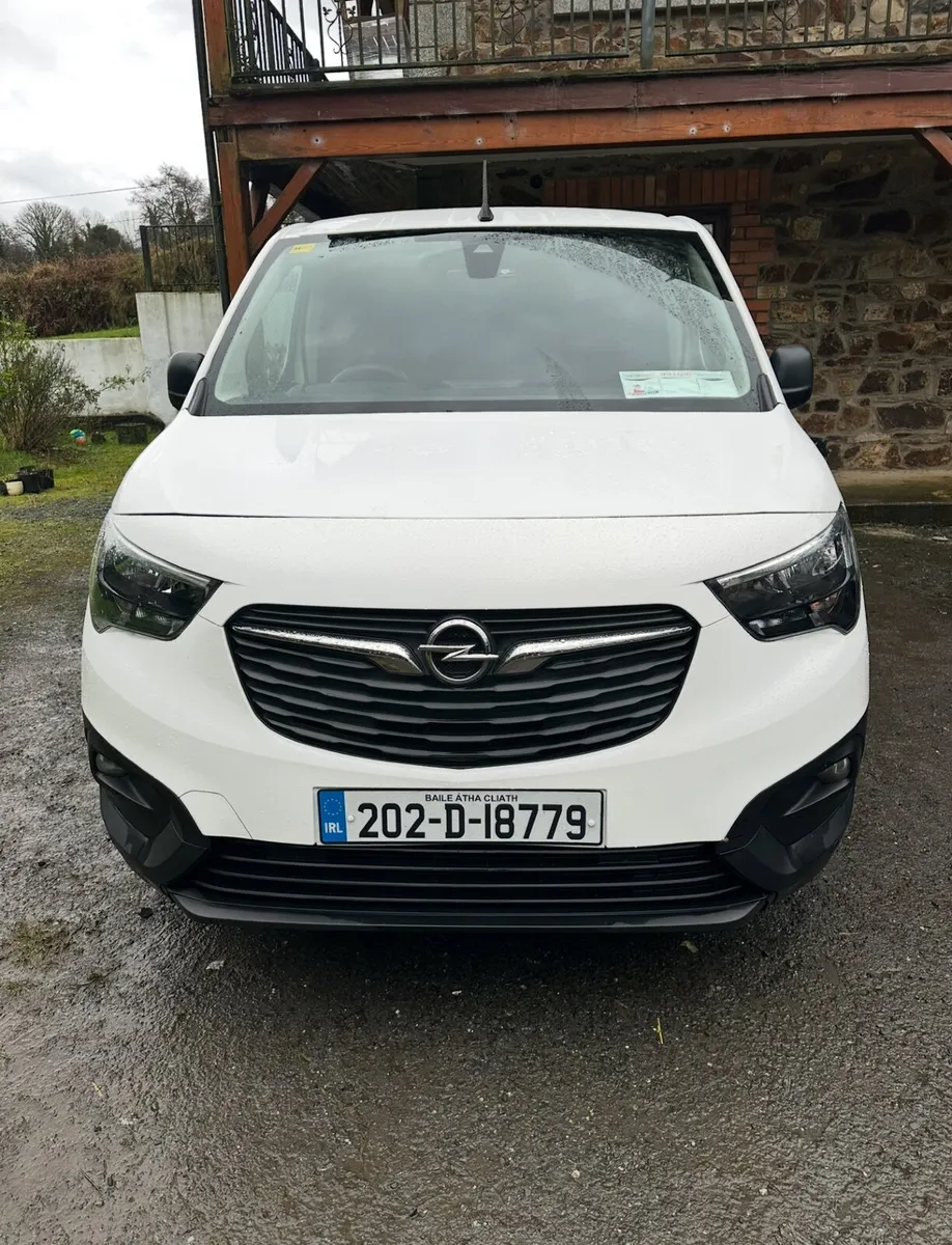Opel Combo 2020 - Image 1
