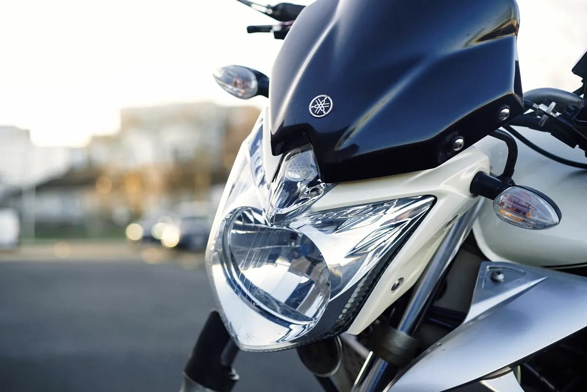 Yamaha XJ6 - Image 2