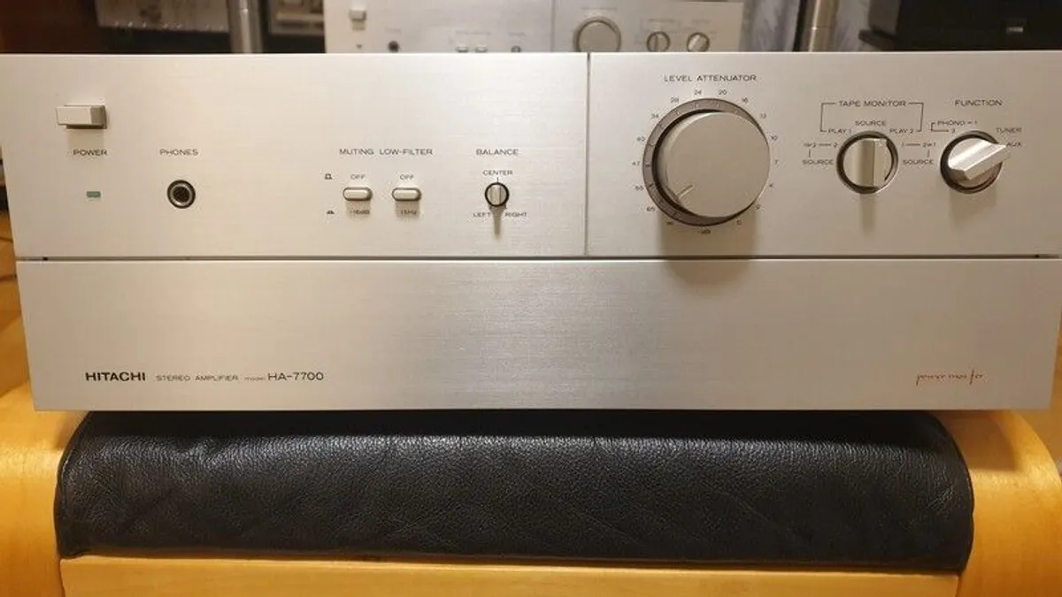 Hitachi  - HA 7700 - Image 1