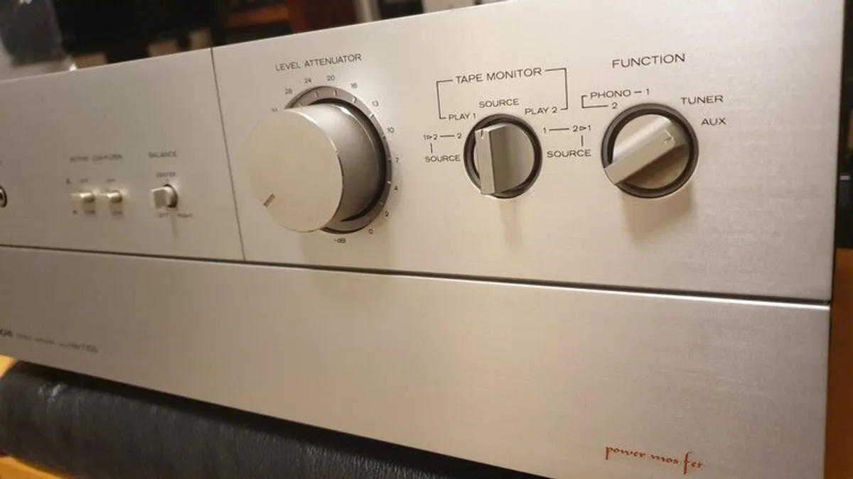 Hitachi  - HA 7700 - Image 3