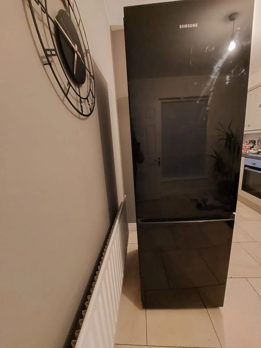 fridge freezer (Samsung) - Image 1